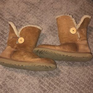 UGG Classic Bailey Boots with Buttons